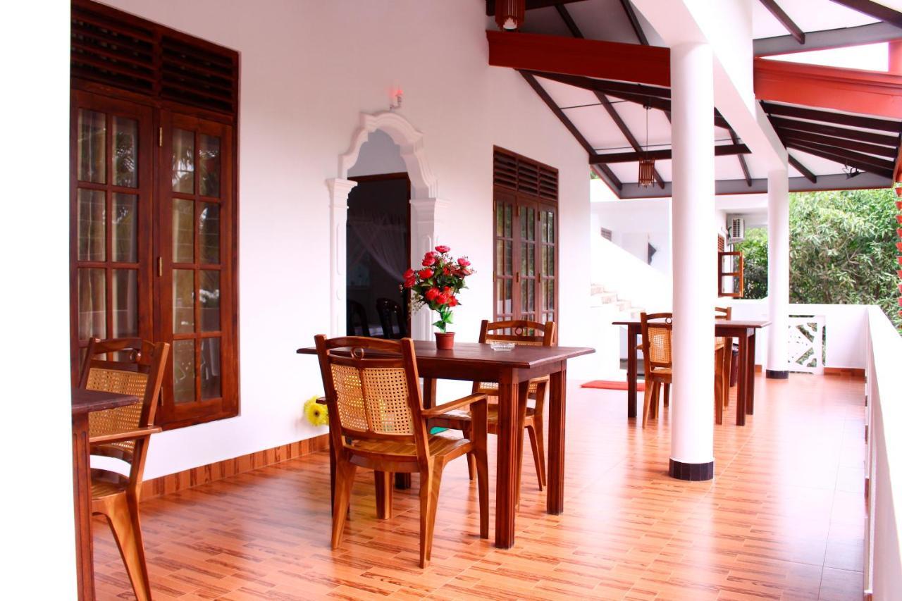 Amal Guest house Mirissa Extérieur photo