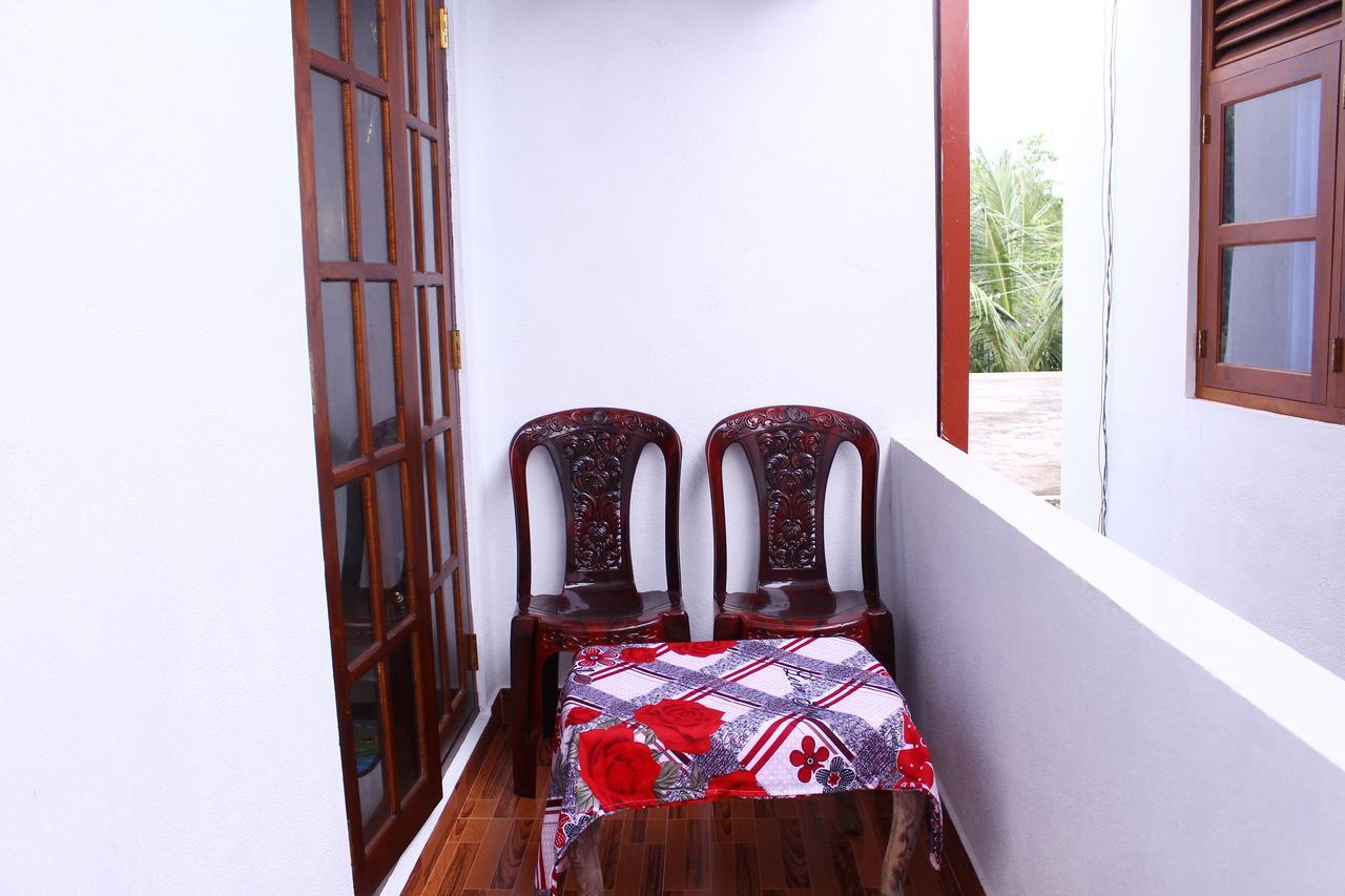 Amal Guest house Mirissa Extérieur photo