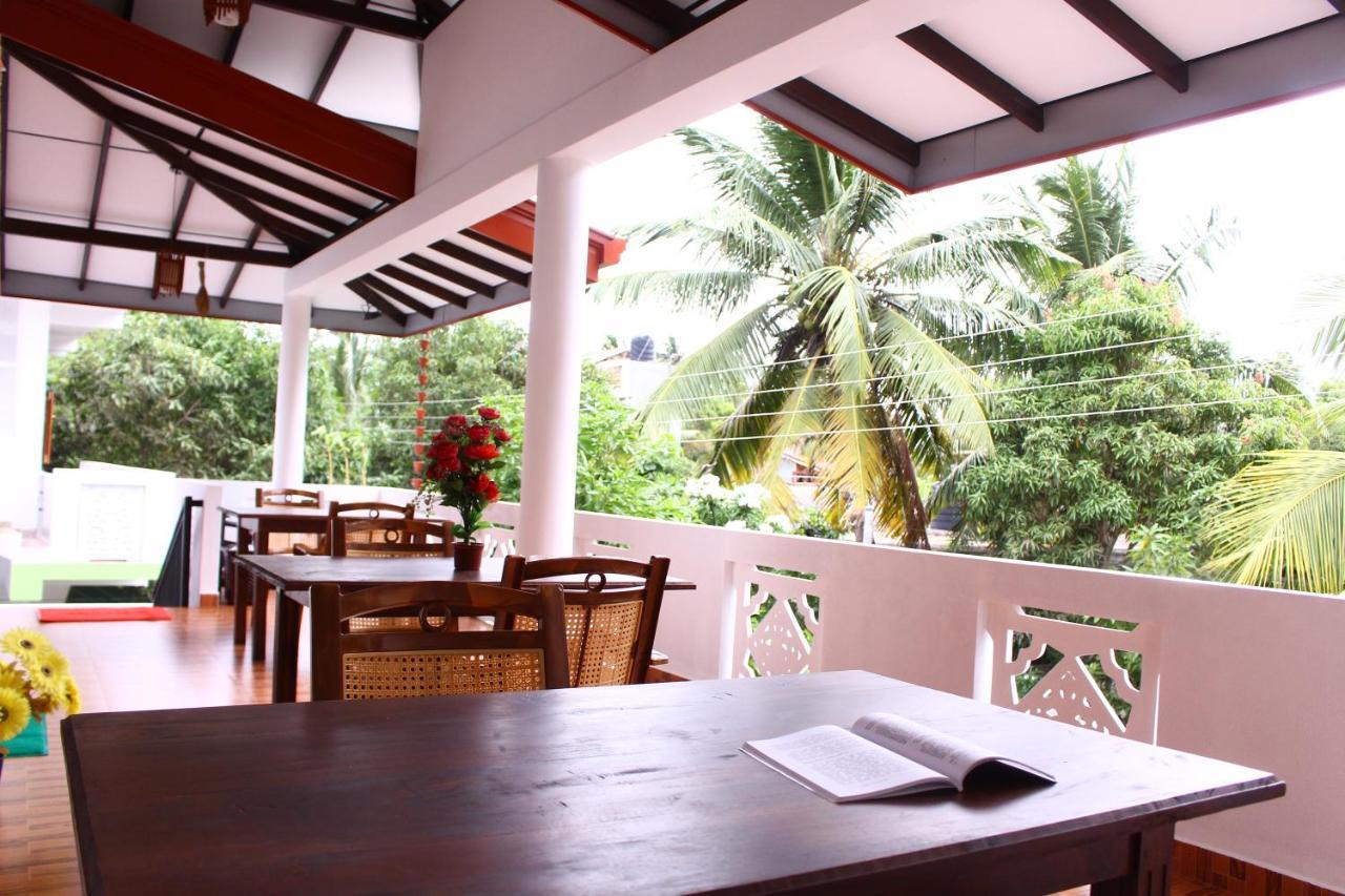 Amal Guest house Mirissa Extérieur photo
