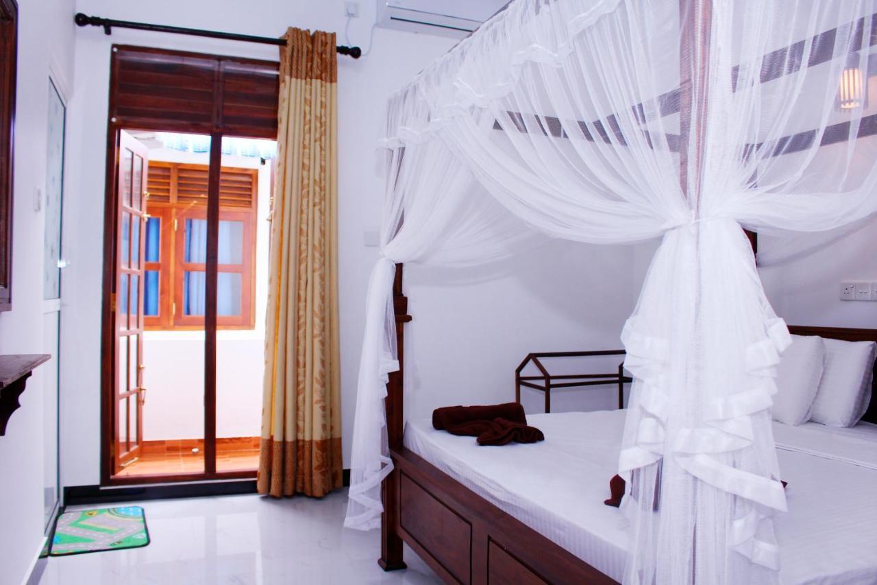 Amal Guest house Mirissa Extérieur photo