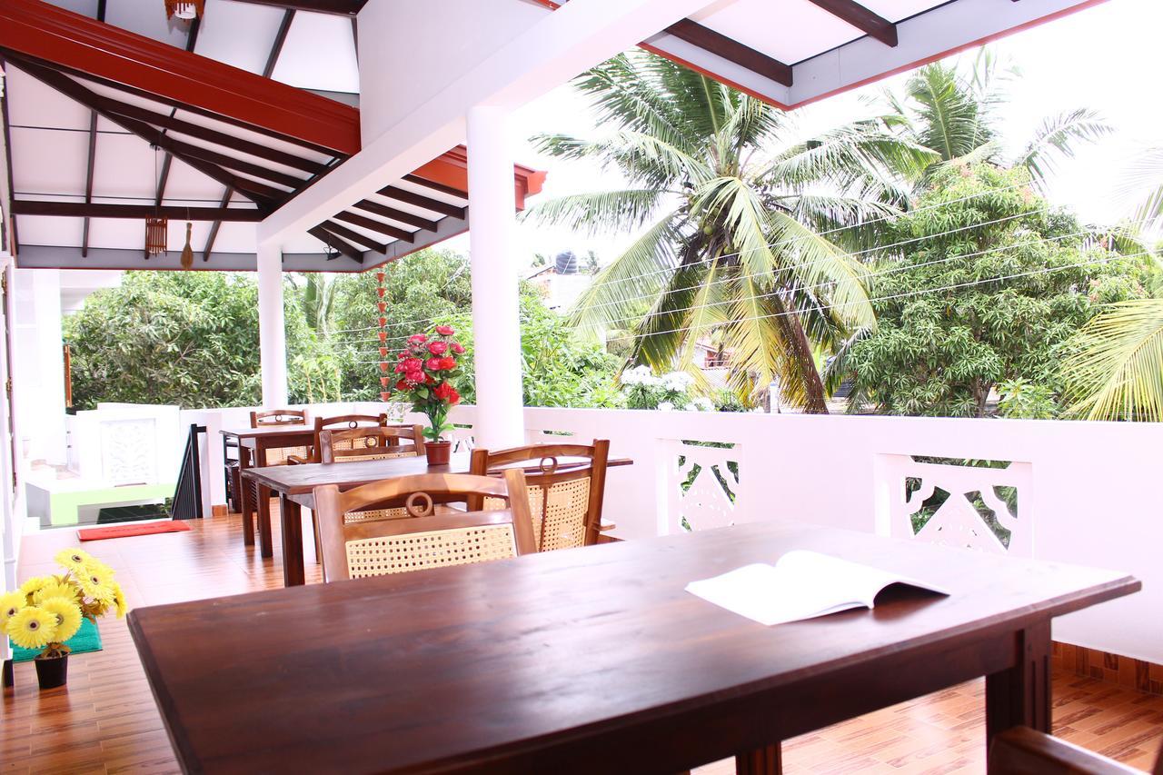 Amal Guest house Mirissa Extérieur photo