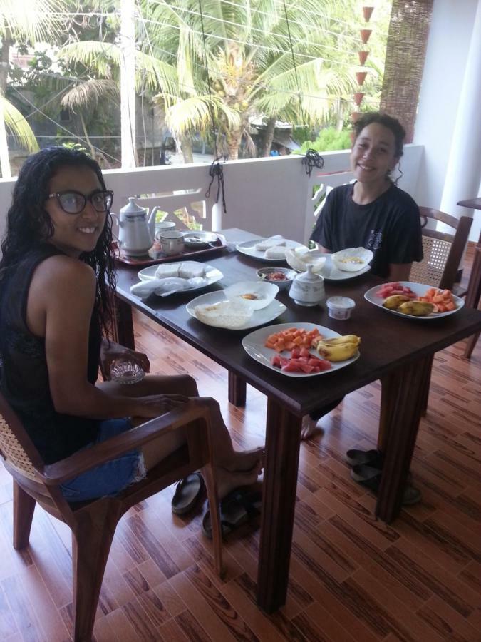 Amal Guest house Mirissa Extérieur photo